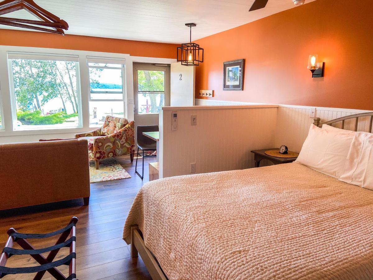 Chimney Corners Resort Франкфорт Экстерьер фото