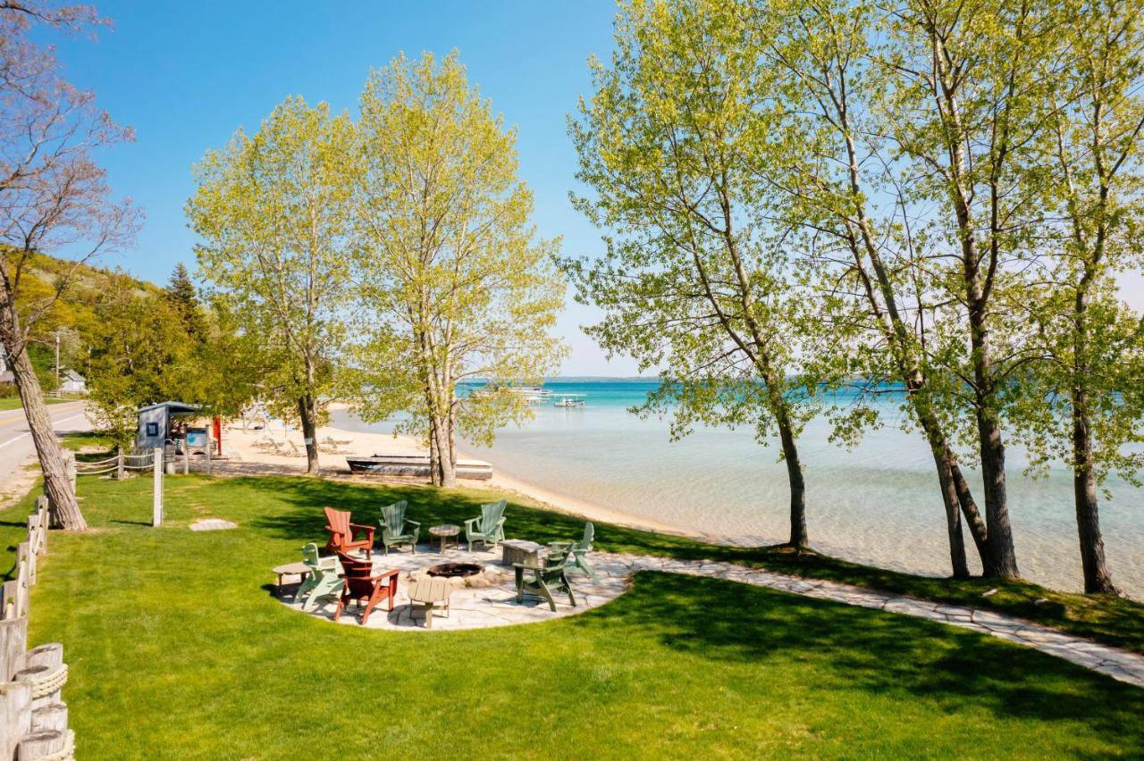 Chimney Corners Resort Франкфорт Экстерьер фото