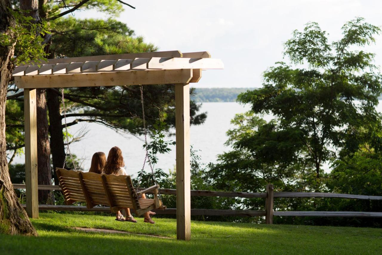 Chimney Corners Resort Франкфорт Экстерьер фото