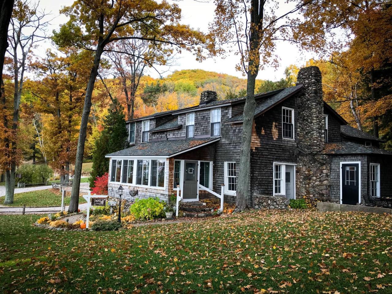 Chimney Corners Resort Франкфорт Экстерьер фото